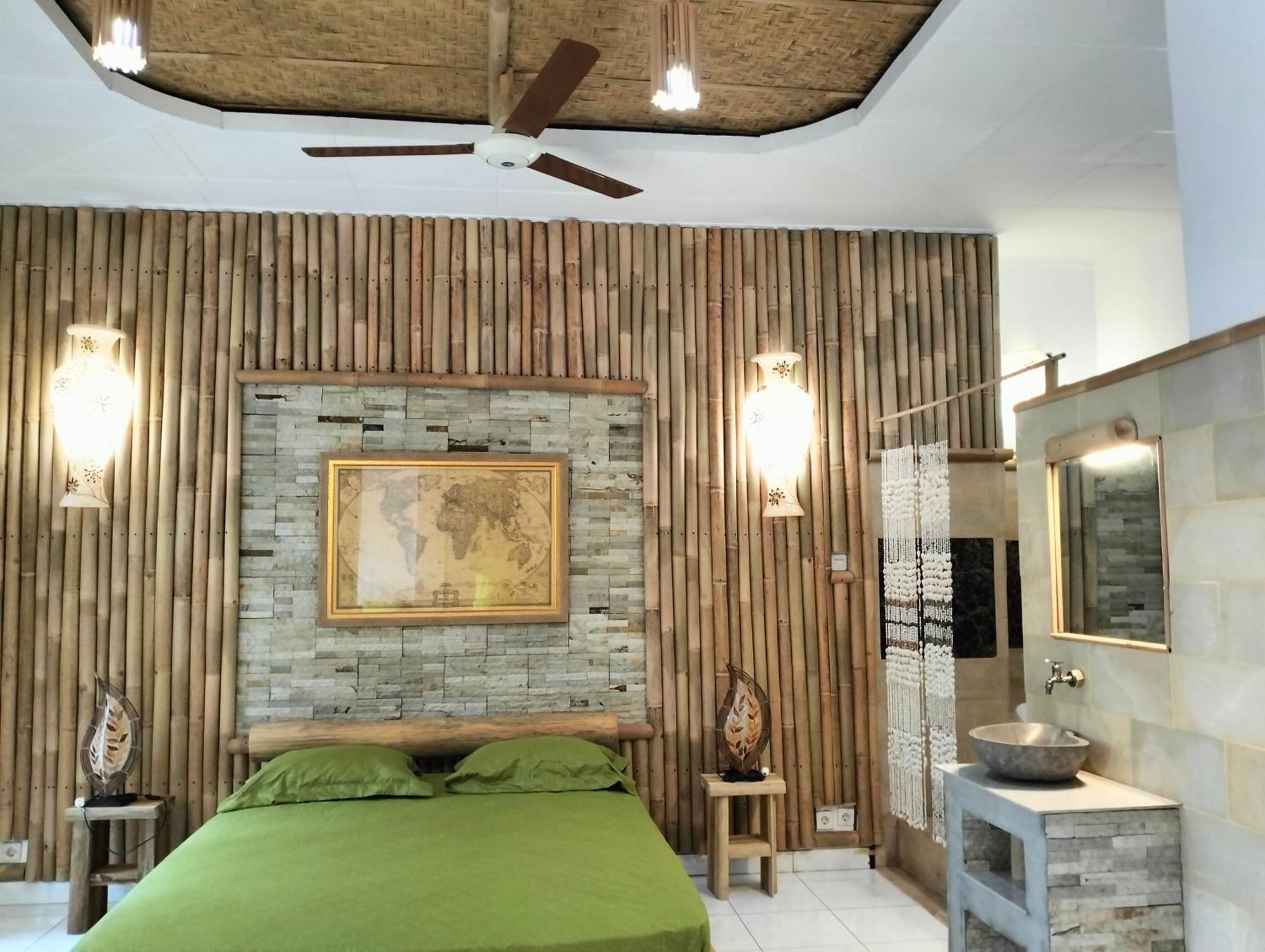 Kaia Lovina Guest House Junior Suite Buitenkant foto